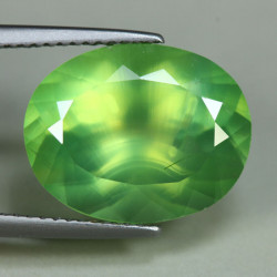 Prehnit 8,71 ct Brazílie