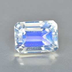 Měsíční kámen (moonstone) 1,47 ct Indie
