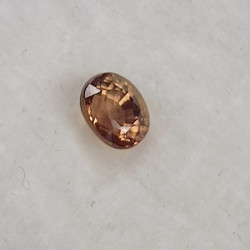 safir korálově oranžový 0,70 ct Songea Tanzánie