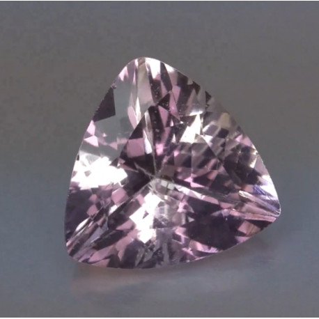 Morganit 3,35 ct Brazílie