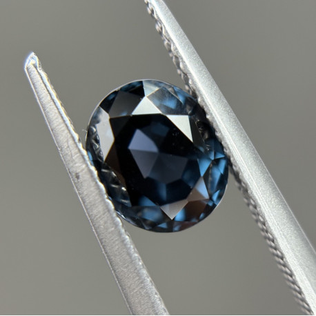 Spinel modrý 1,49 ct Afrika
