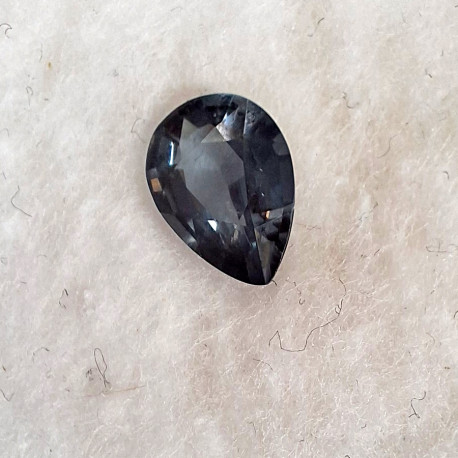 Spinel modrý 0,90 Srí Lanka (Cejlon)