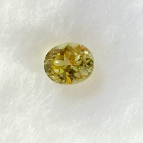 Granát Grossulár 0,83 ct Nigérie
